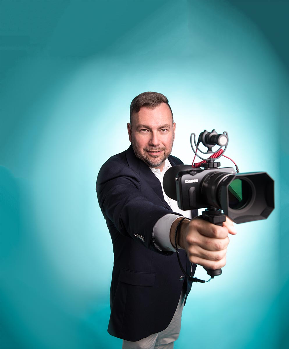 upFront | Artist Spotlight - Space Coast Living Magazine