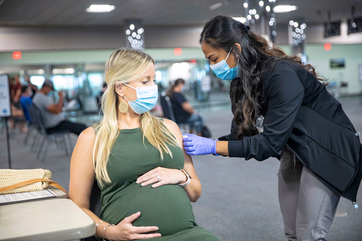 Pregnant women are encouraged to get a vaccination 