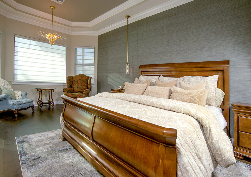 Michelle Muller selected most of the lighting fixtures, including the handsome chandelier and pendants in the master bedroom.