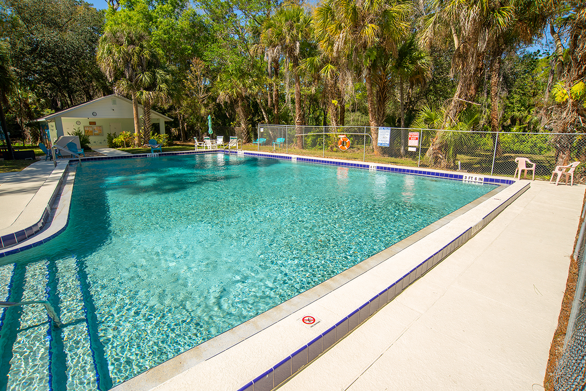 The American Homesteading Foundation maintains Melbourne Village’s 52 acres of park land and its amenities, including the community pool.