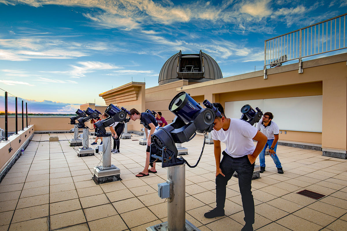 Florida Tech’s Olin Physical Sciences building roof telescopes