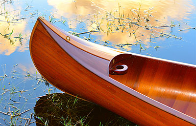 A beautiful Willits Brothers canoe from Grace’s collection